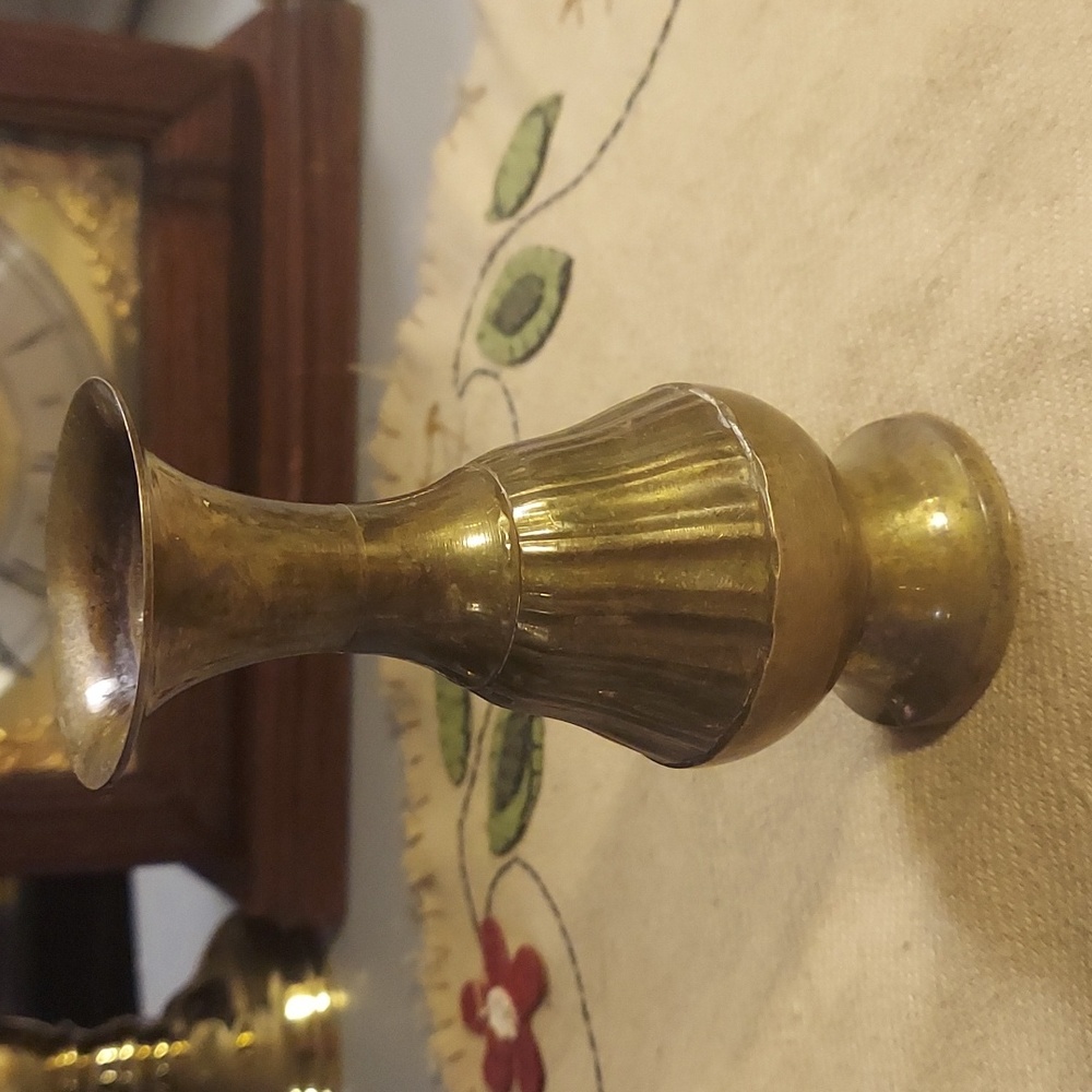 ❤️ Vintage Solid Brass Vase